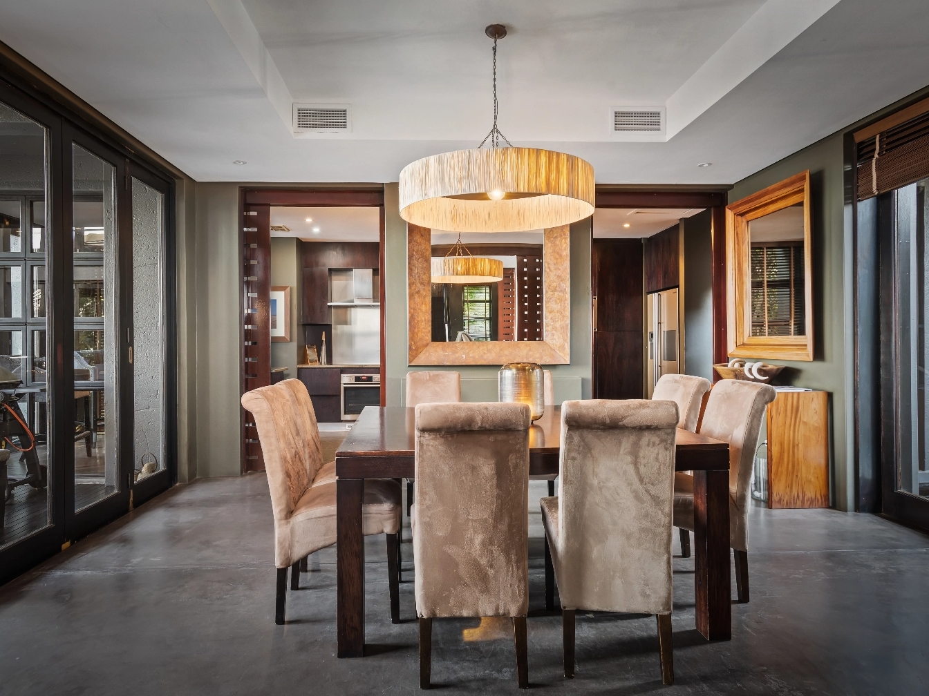 Uhtula Haus Kueche 2